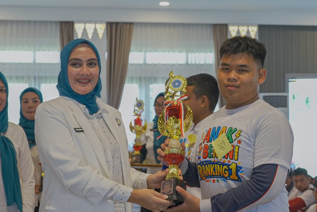 Bangga! Noviansyah, Siswa SMANSA Pangkalpinang, Raih Juara Lomba Ranking Satu di Puncak Peringatan HAN ke-42
